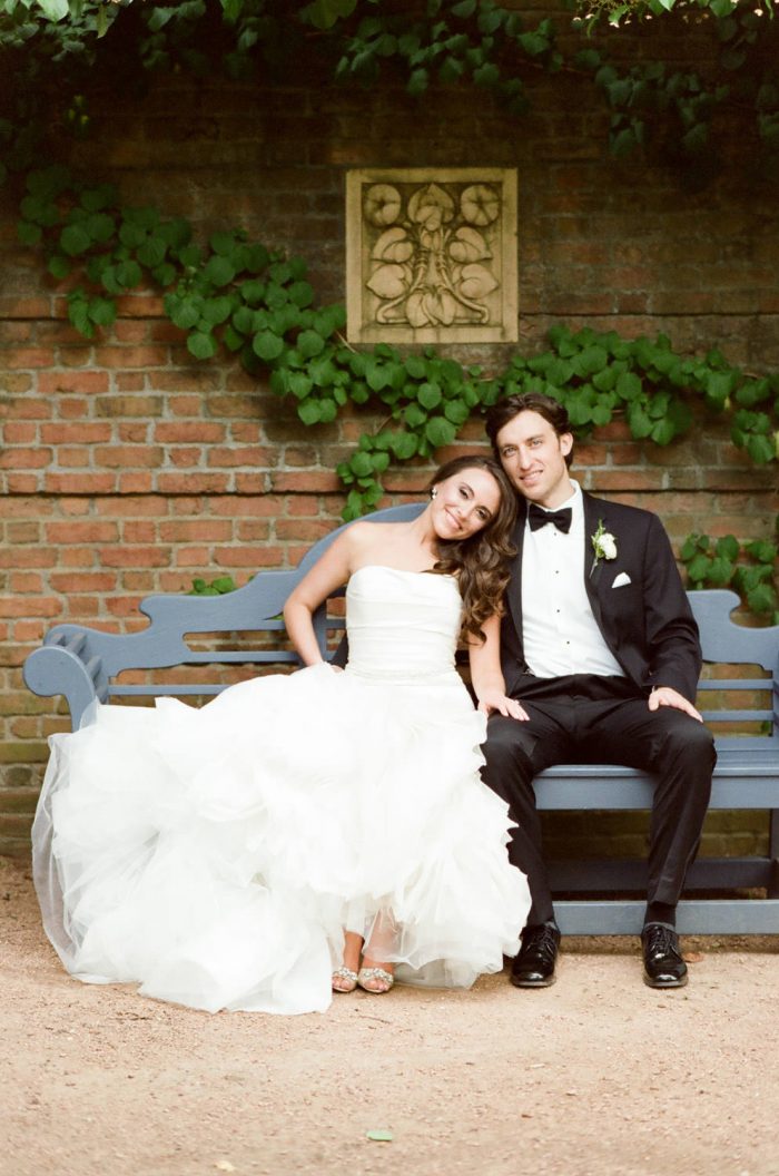 Newlyweds at the Chicago Botanic Garden