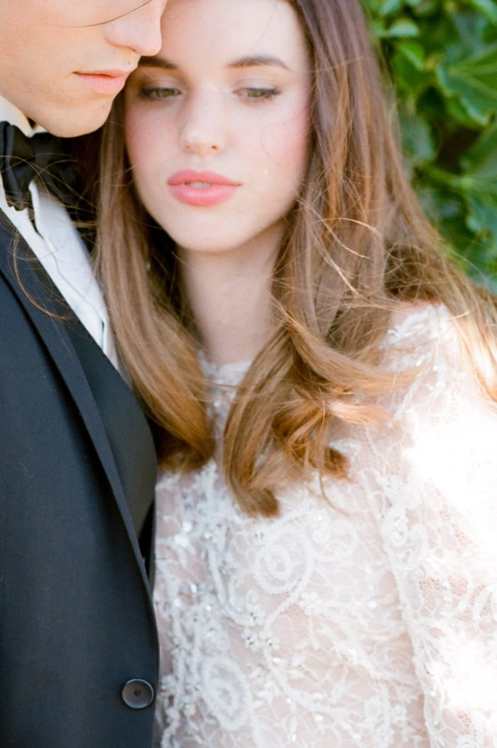 Portrait of a couple during their Provence wedding