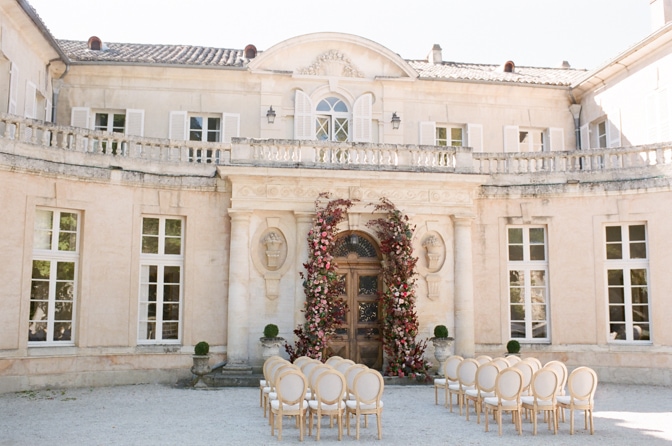 A glamorous French elopement at Chateau Martinay in Provence 16