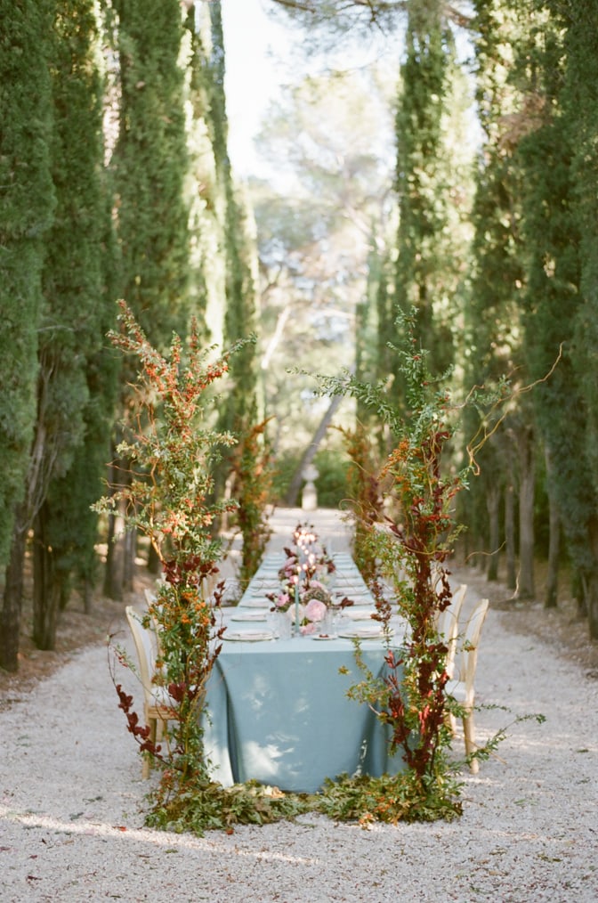 A glamorous French elopement at Chateau Martinay in Provence 38