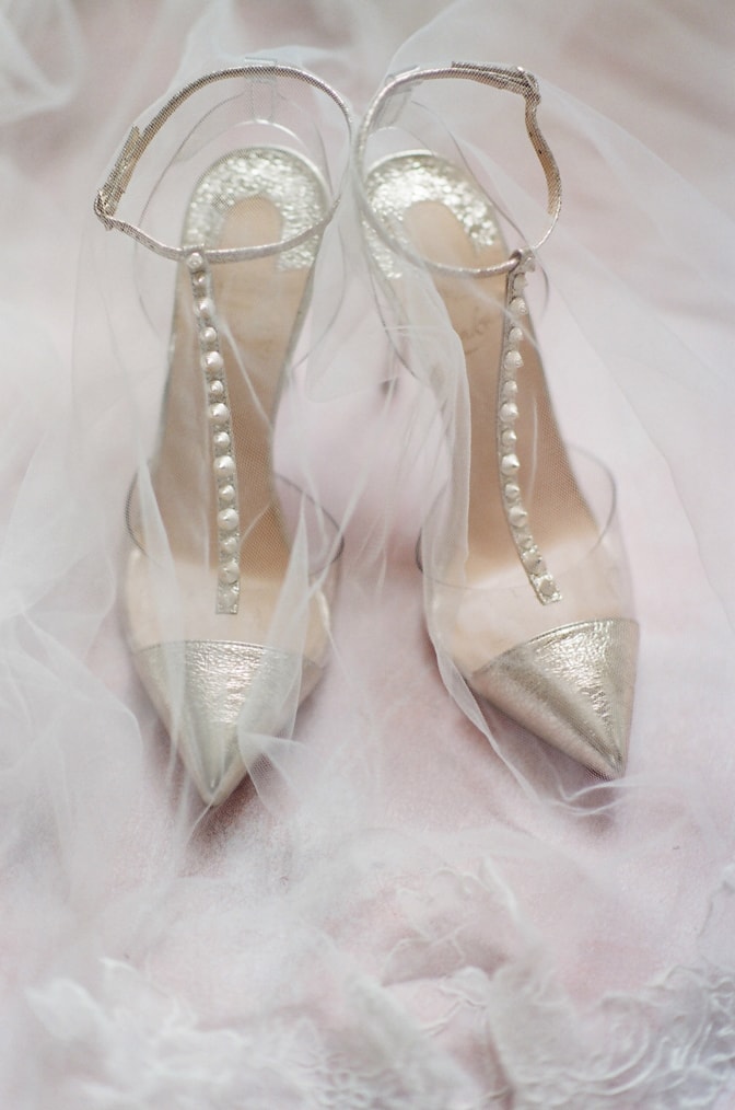 6 luxury bridal shoes