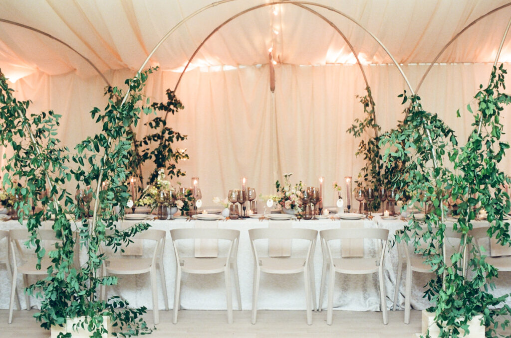 The Oakland House St Louis Missouri Summer Wedding 65