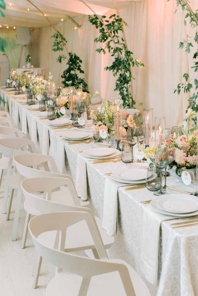 The Oakland House St Louis Missouri Summer Wedding 73