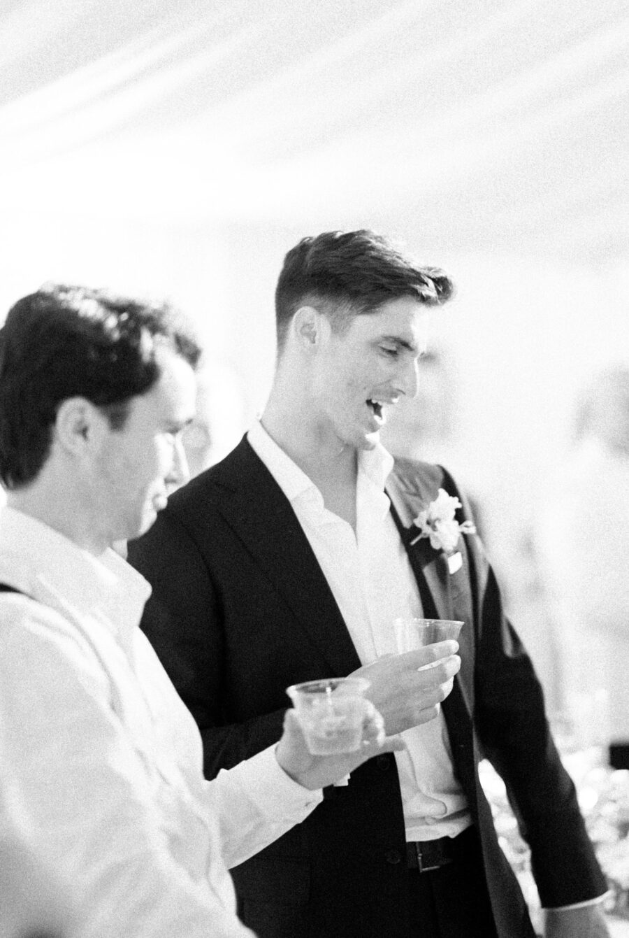 The Oakland House St Louis Missouri Summer Wedding 92