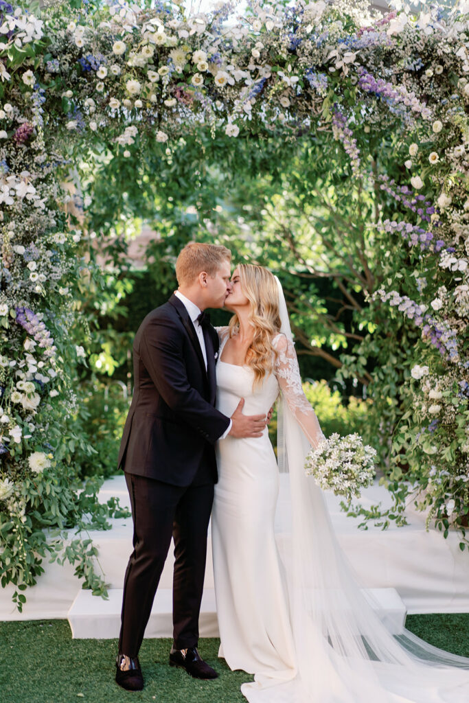 Hotel Jerome Aspen Summer Wedding Blue and White 134
