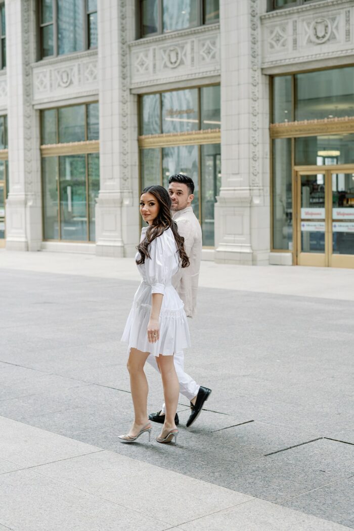 Bride and groom walking in Chicago downtown