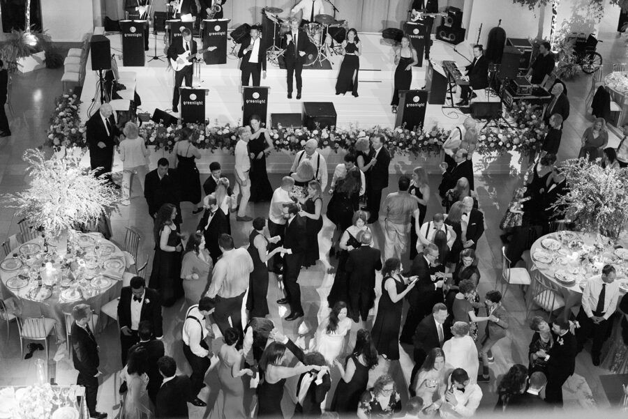 The Field Museum Chicago Summer Wedding 13