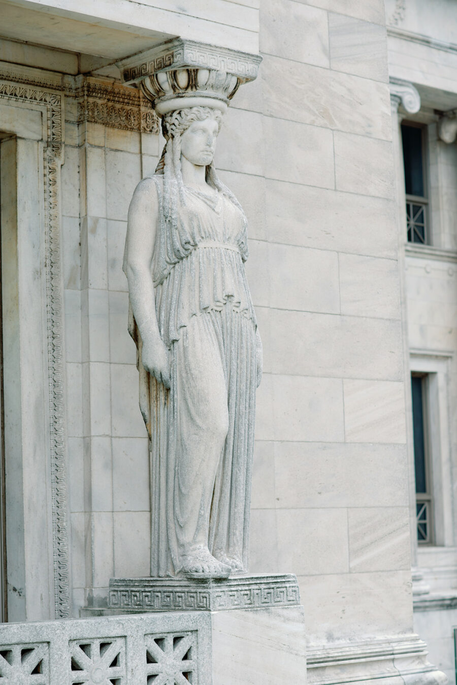 The Field Museum Chicago Summer Wedding 17