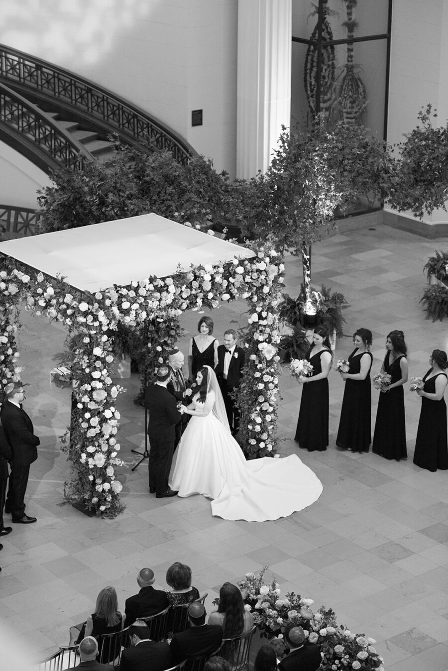 The Field Museum Chicago Summer Wedding 19