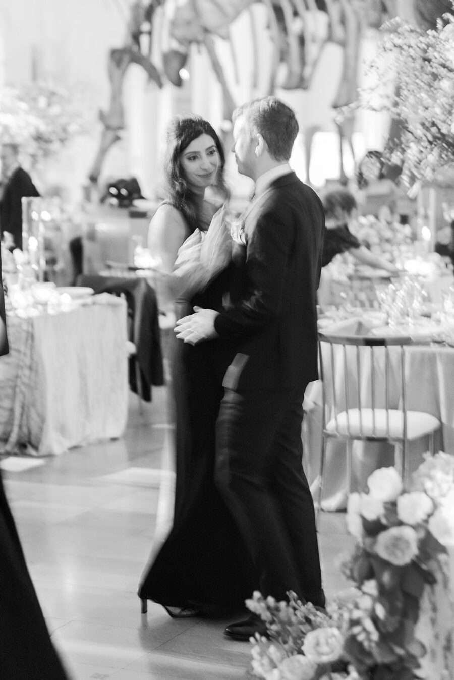The Field Museum Chicago Summer Wedding 32