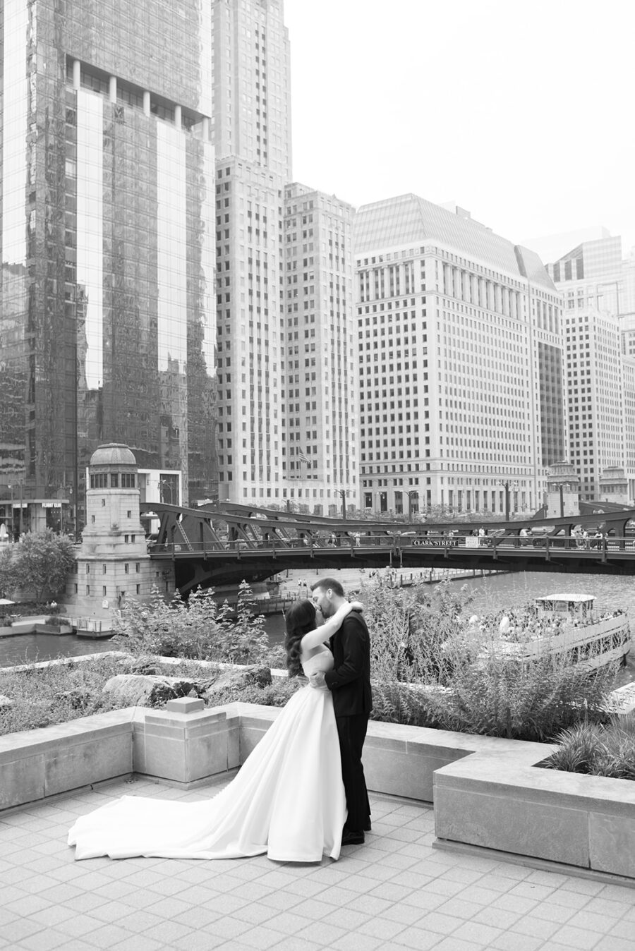 The Field Museum Chicago Summer Wedding 52