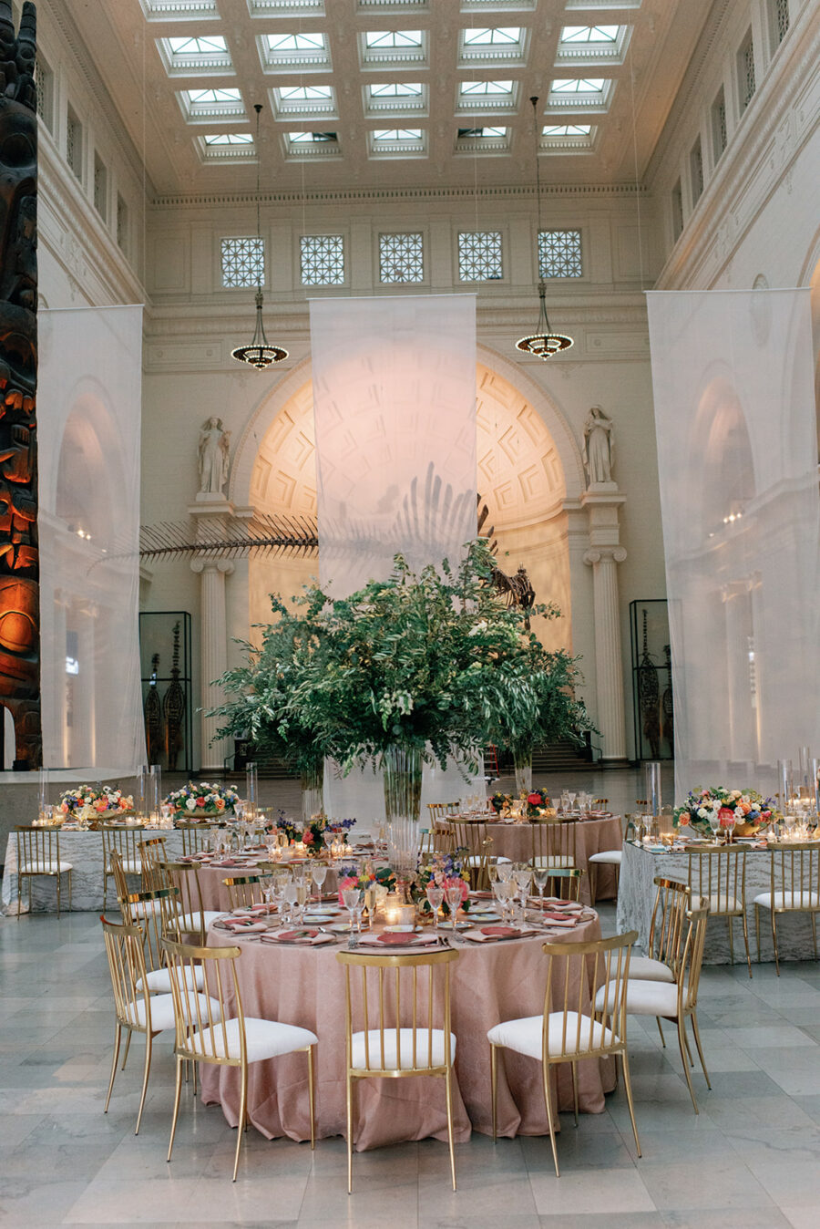 The Field Museum Chicago Summer Wedding 60