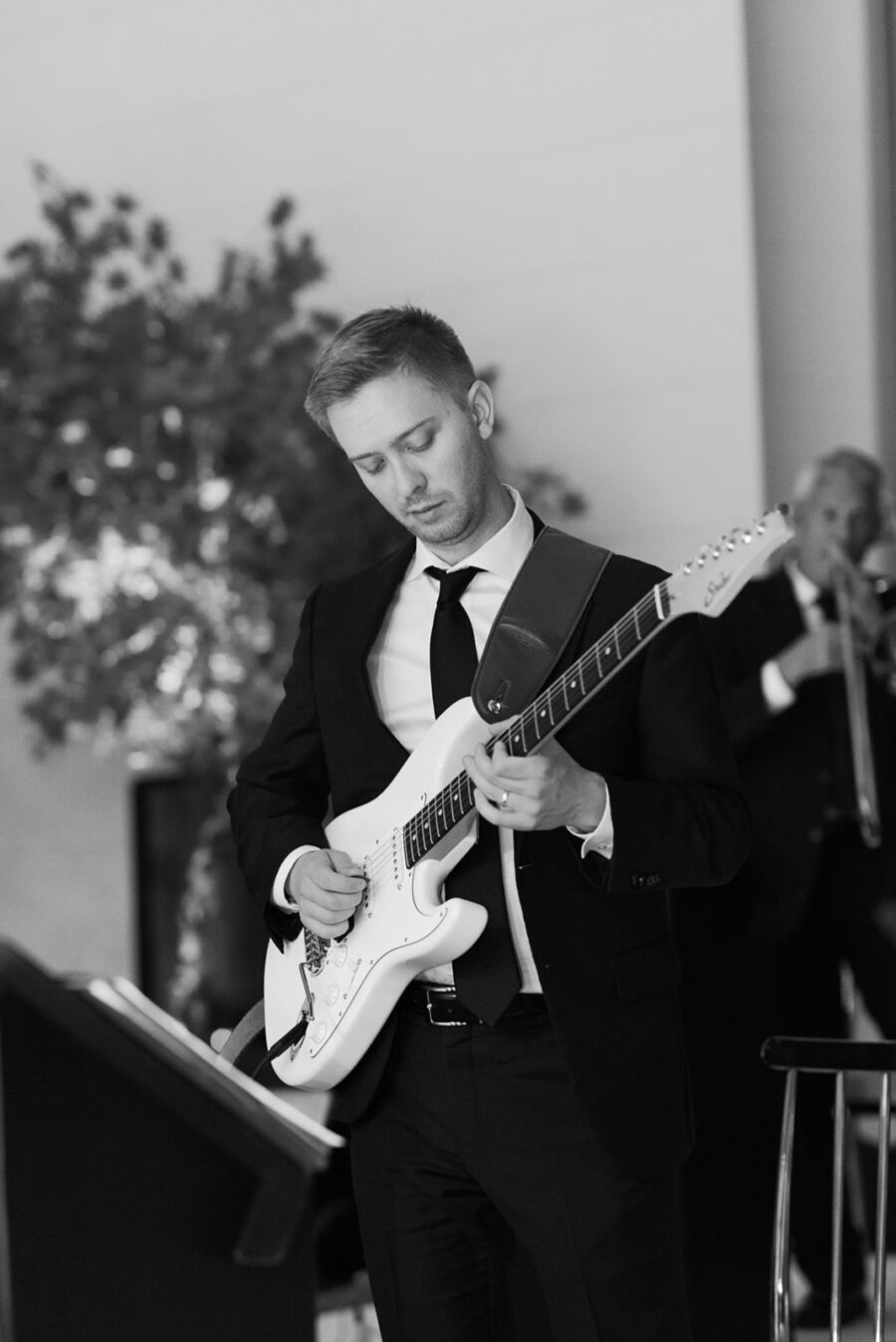 The Field Museum Chicago Summer Wedding 65