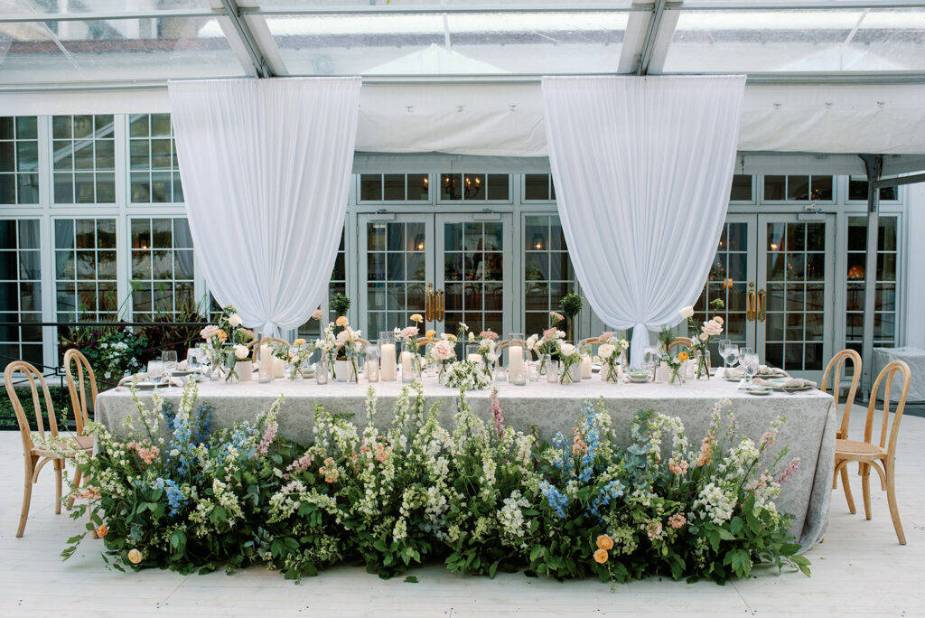 Milwaukee Country Club Summer Wedding in Wisonsin 102