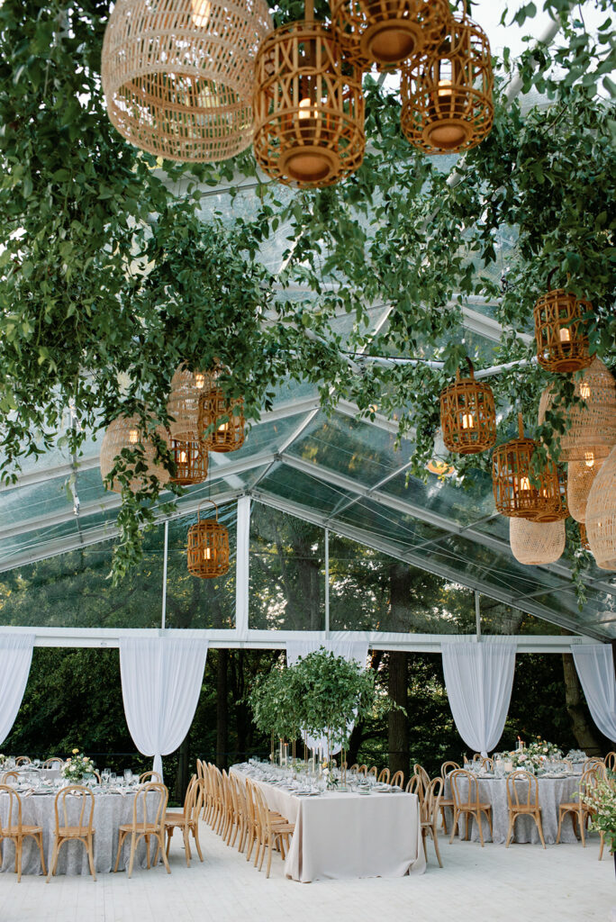 Milwaukee Country Club Summer Wedding in Wisonsin 103