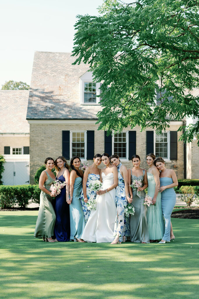Milwaukee Country Club Summer Wedding in Wisonsin 18