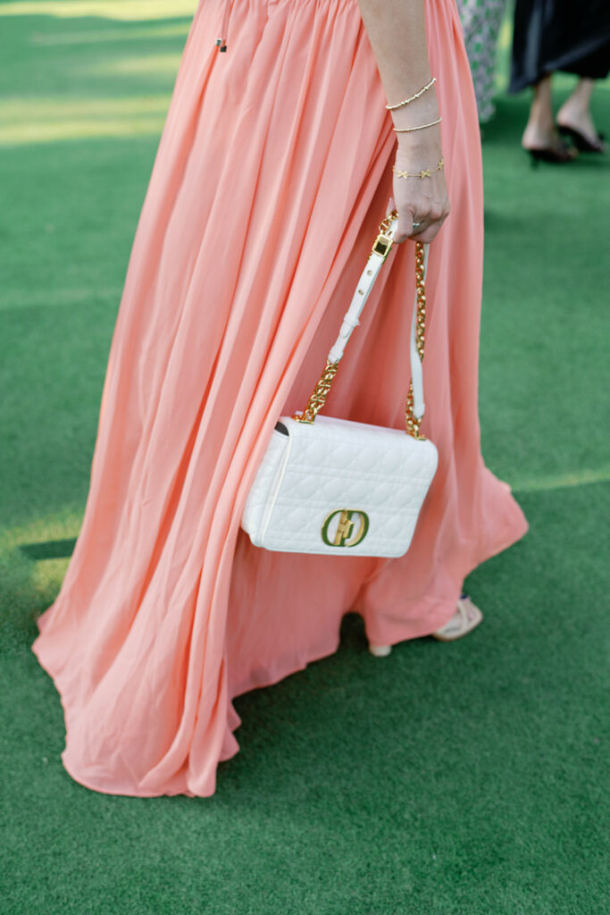 Milwaukee Country Club Summer Wedding in Wisonsin 22