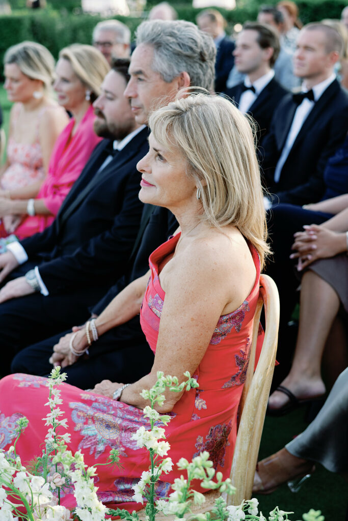 Milwaukee Country Club Summer Wedding in Wisonsin 27