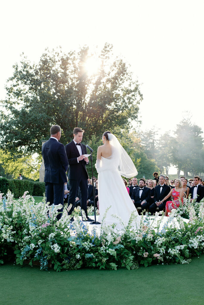 Milwaukee Country Club Summer Wedding in Wisonsin 69