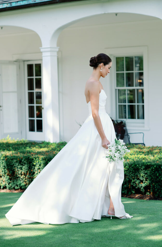 Milwaukee Country Club Summer Wedding in Wisonsin 79