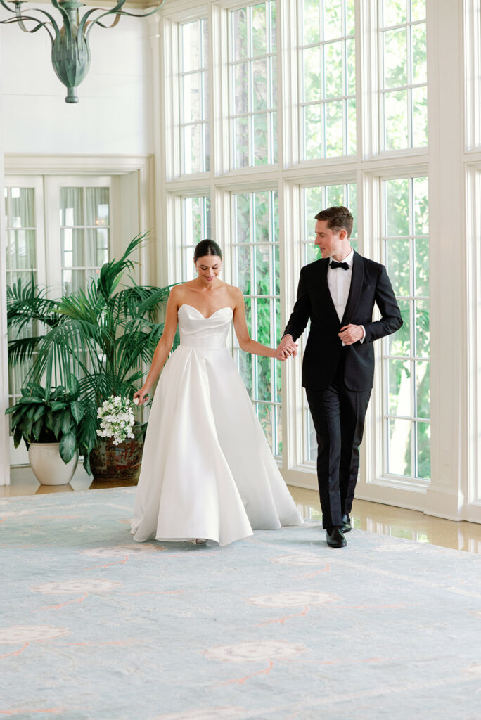 Milwaukee Country Club Summer Wedding in Wisonsin 80