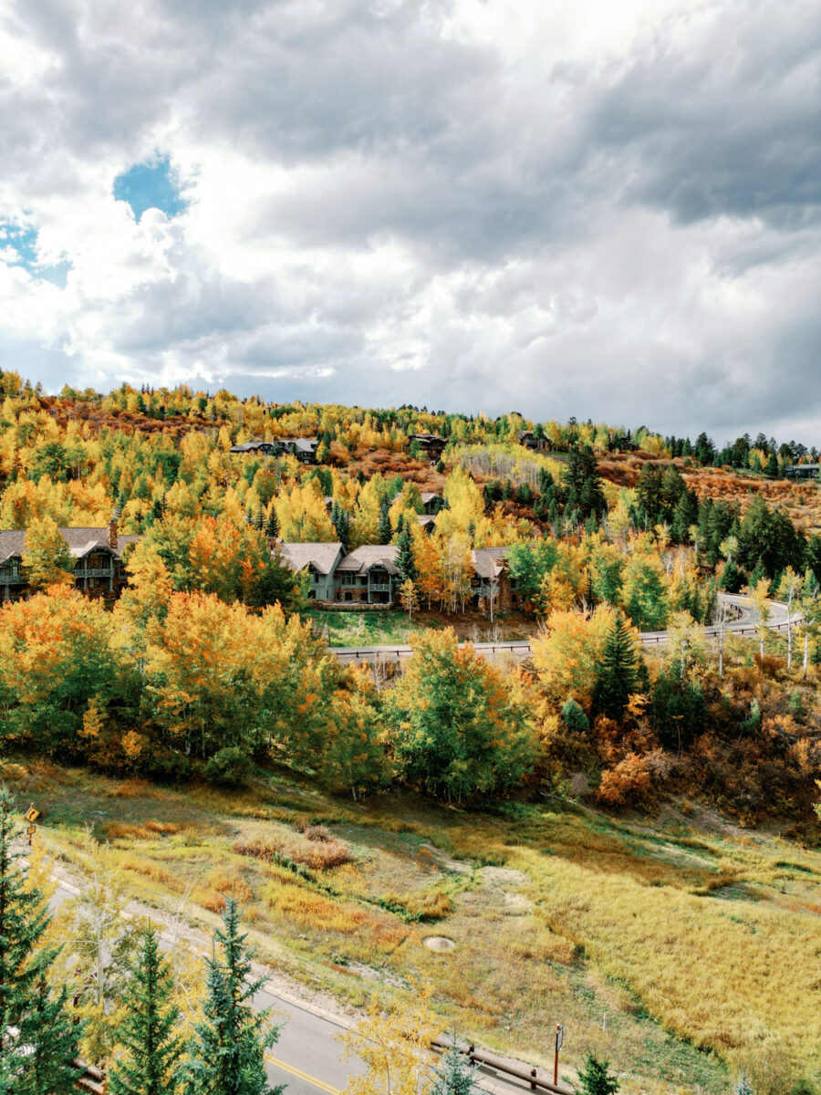Ritz Carlton Bachelor Gulch Fall Wedding 15