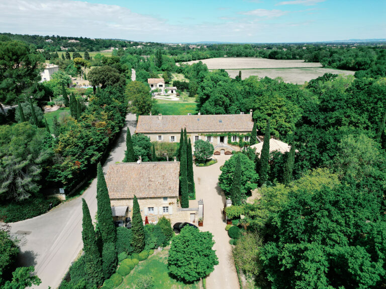 Chateau La Tour Vaucros Provence 4