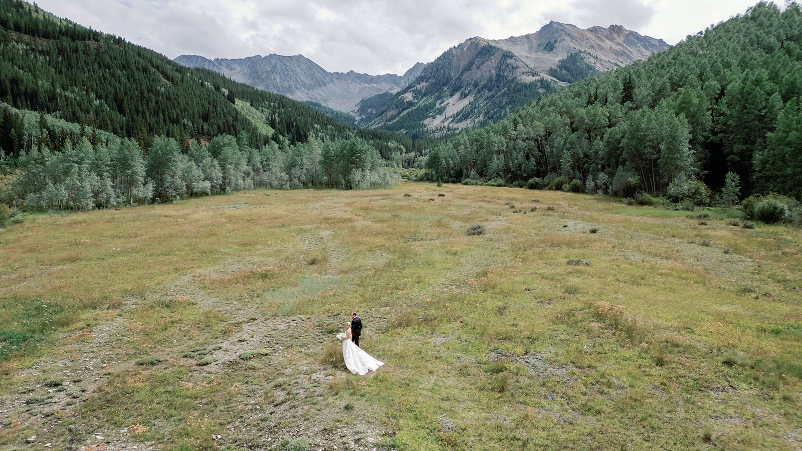 pine creek cookhouse ashcroft aspen summer wedding 1