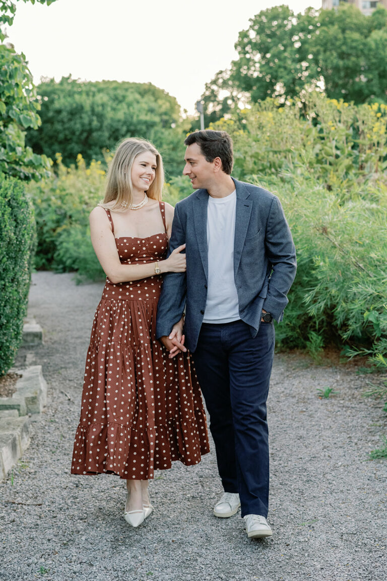 Lincoln Park Chicago Summer Engagement 32