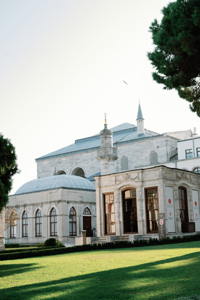 Topkapi Palace museum gardens istanbul turkey 27
