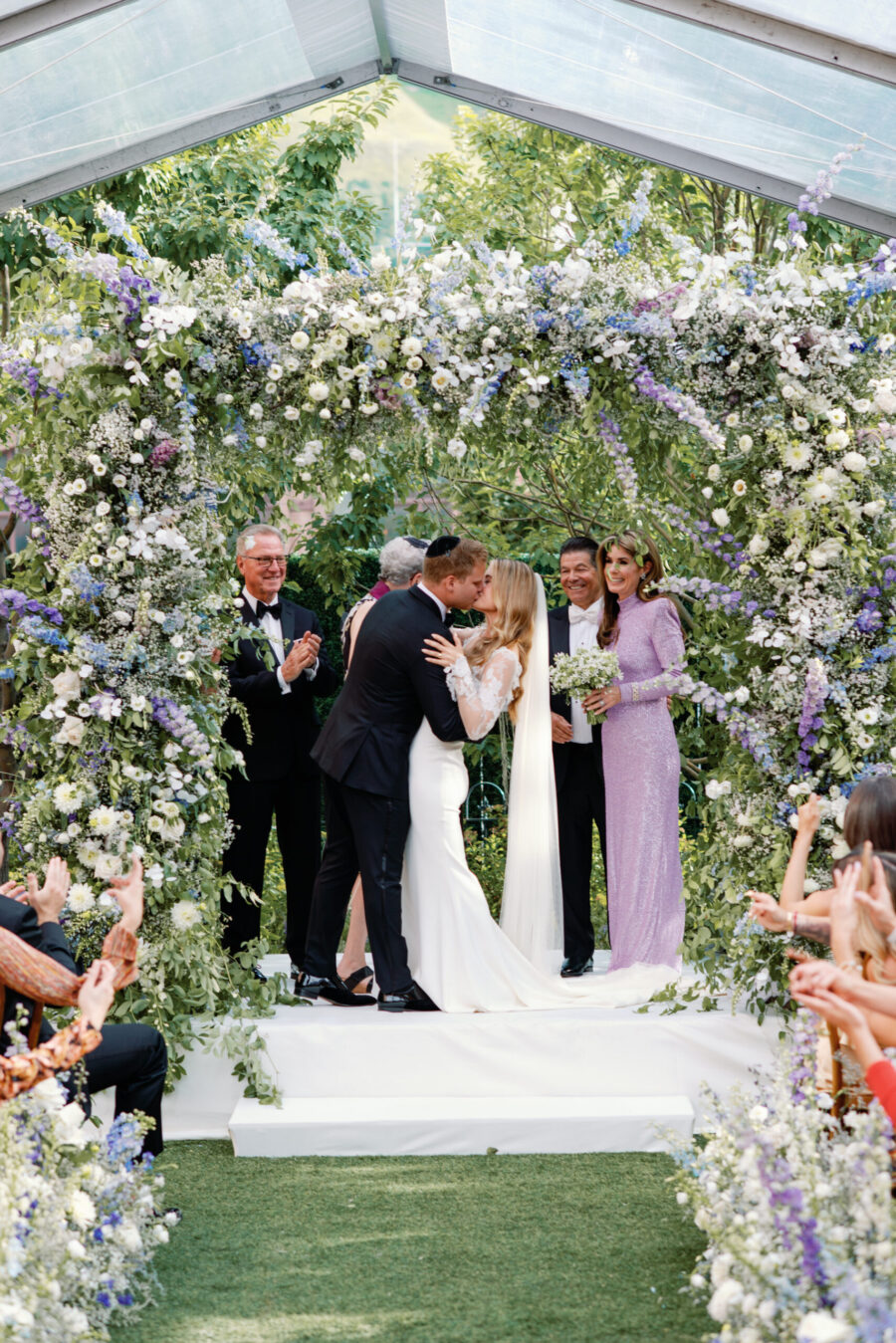 Hotel Jerome Summer Wedding 00