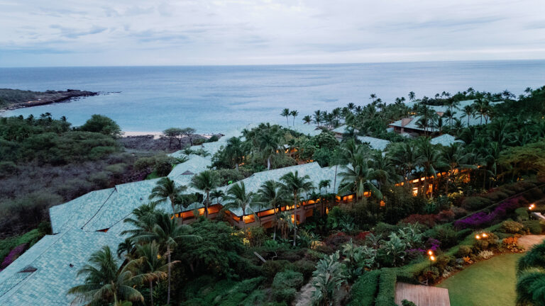 Luxury Meets Love in Lanai